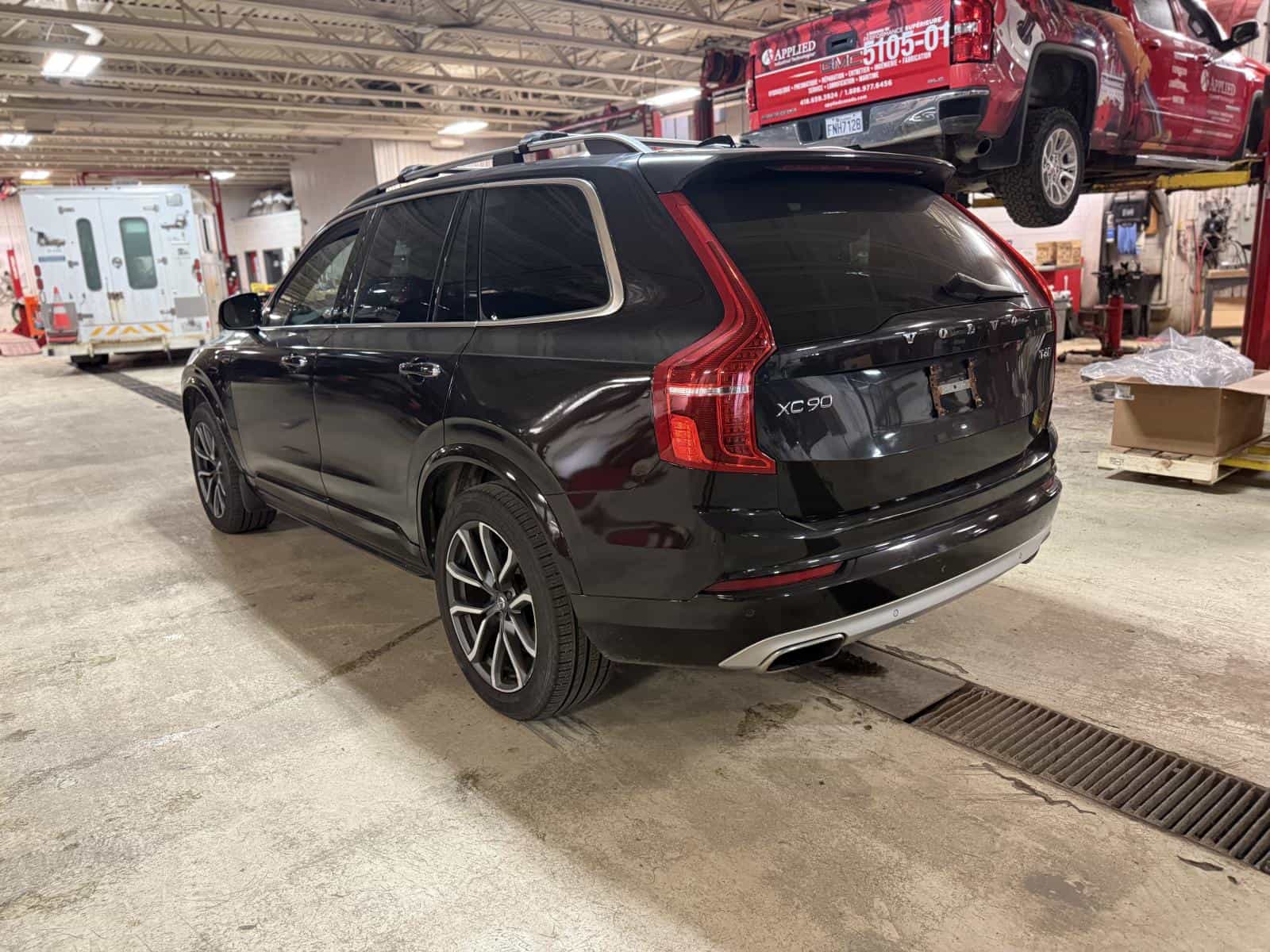 Image 7 Volvo XC90 Momentum 2016