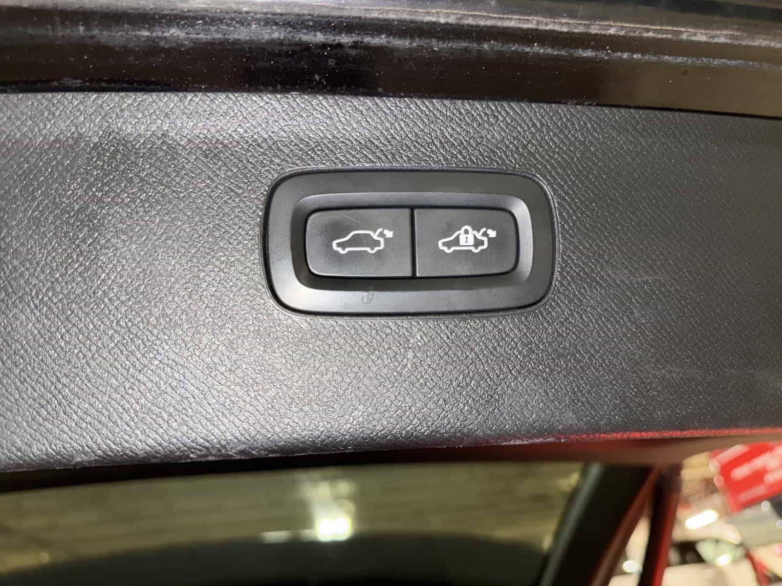 Image 12 Volvo XC90 Momentum 2016