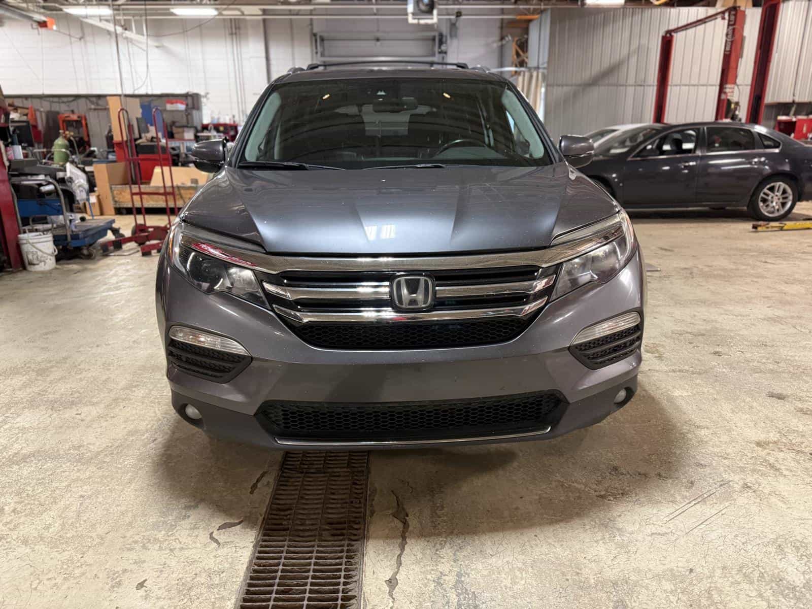 Image 2 Honda Pilot Touring 2017