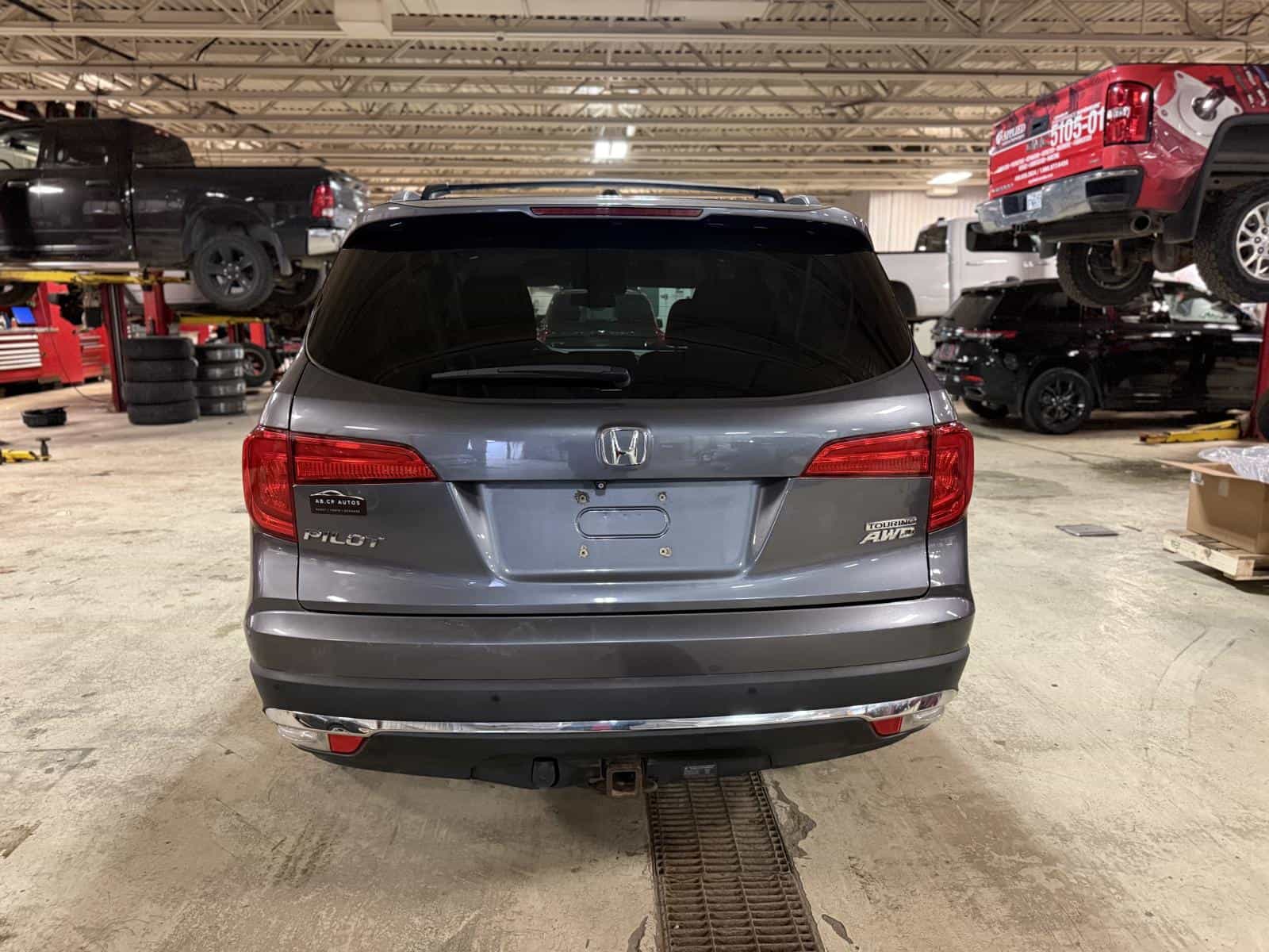 Image 6 Honda Pilot Touring 2017