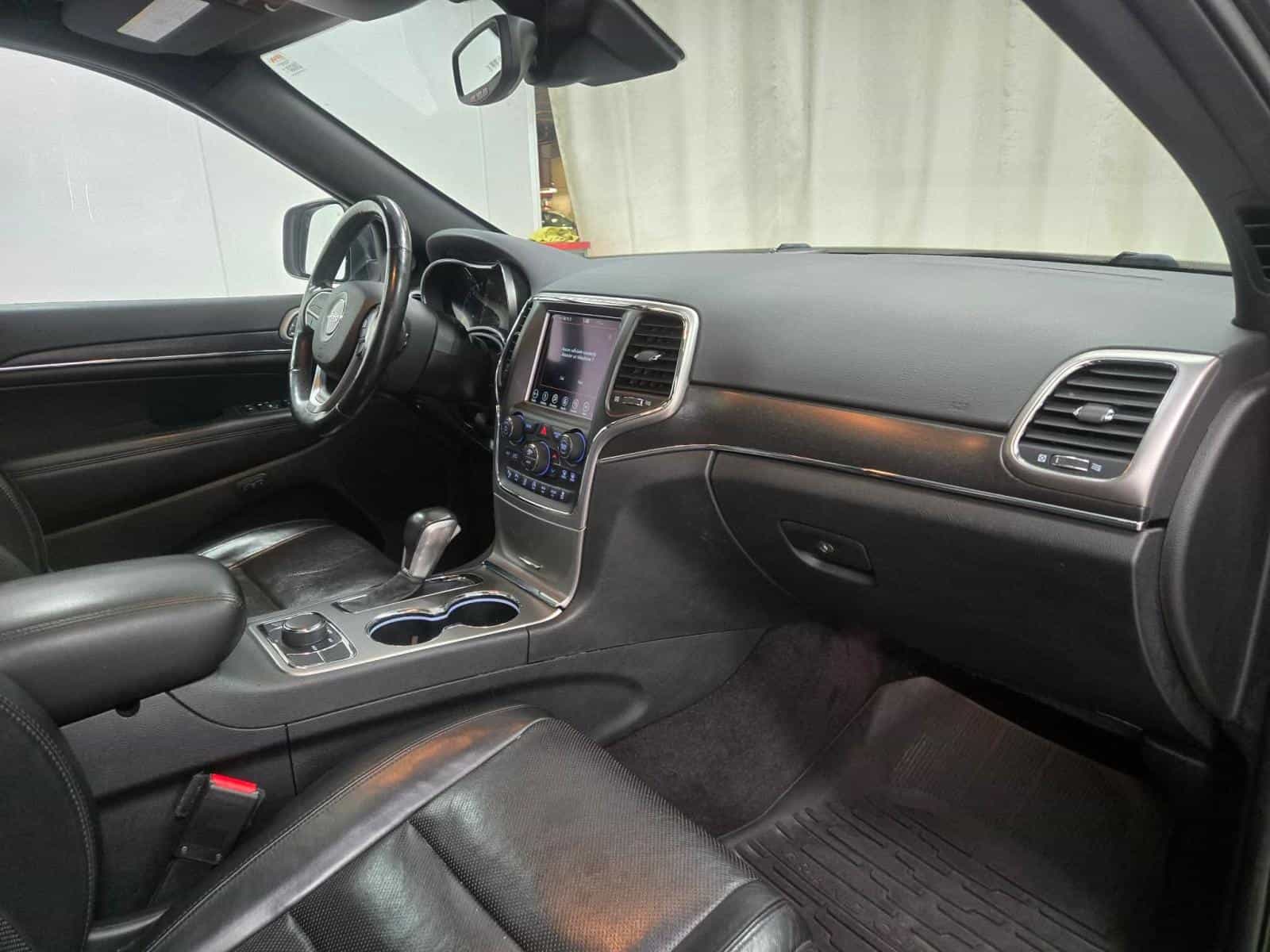 2018 Jeep Grand Cherokee Limited Limited - Image 11