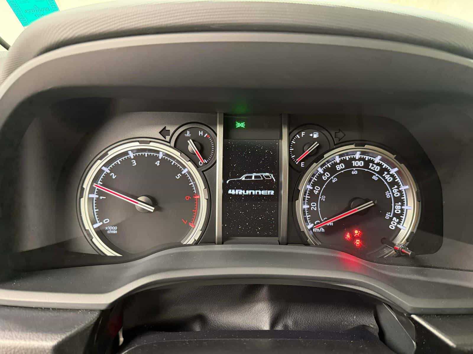 2022 Toyota 4Runner TRD Offroad - Image 13