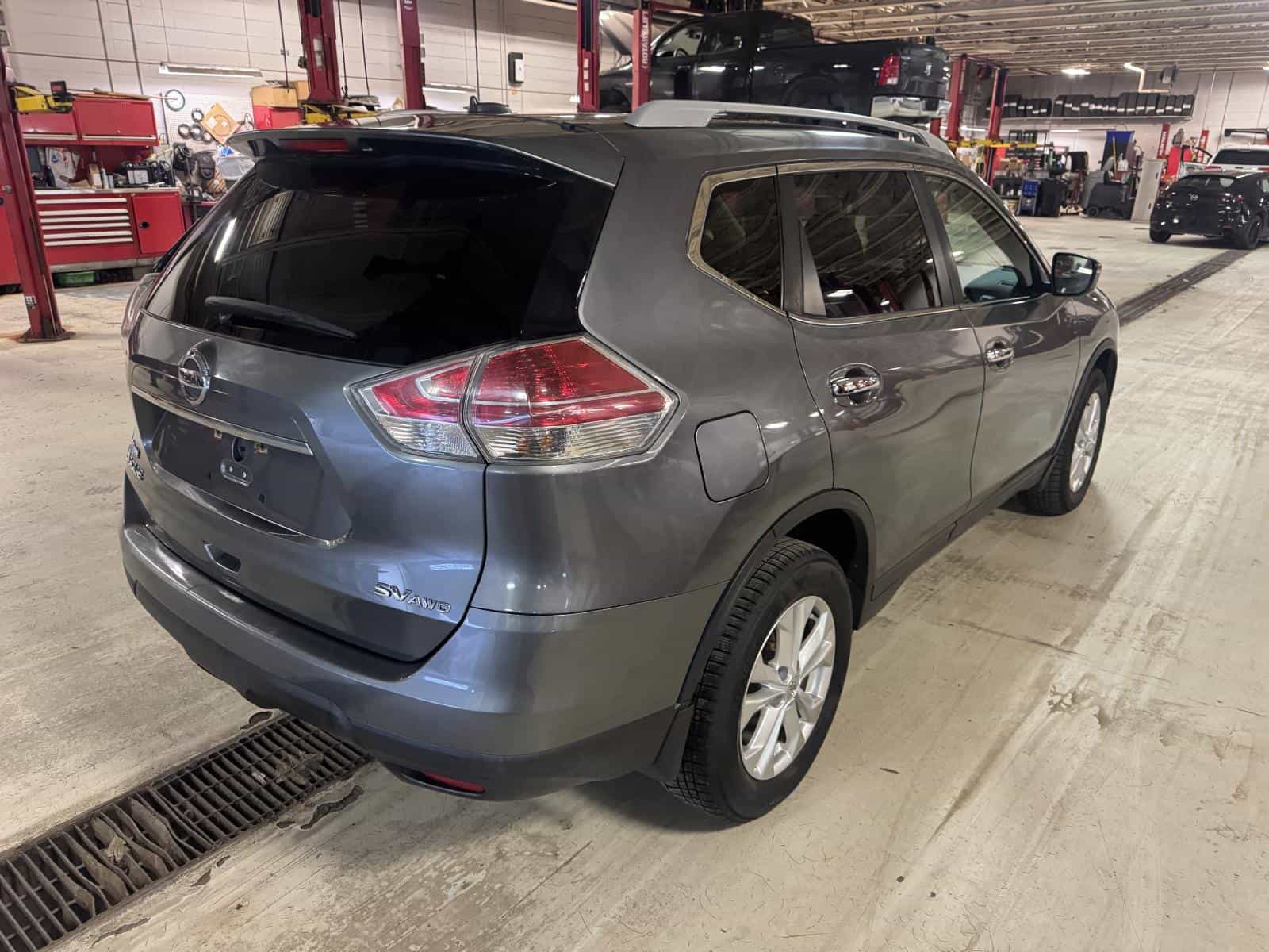 2016 Nissan ROGUE S/SL/SV SV - Image 5