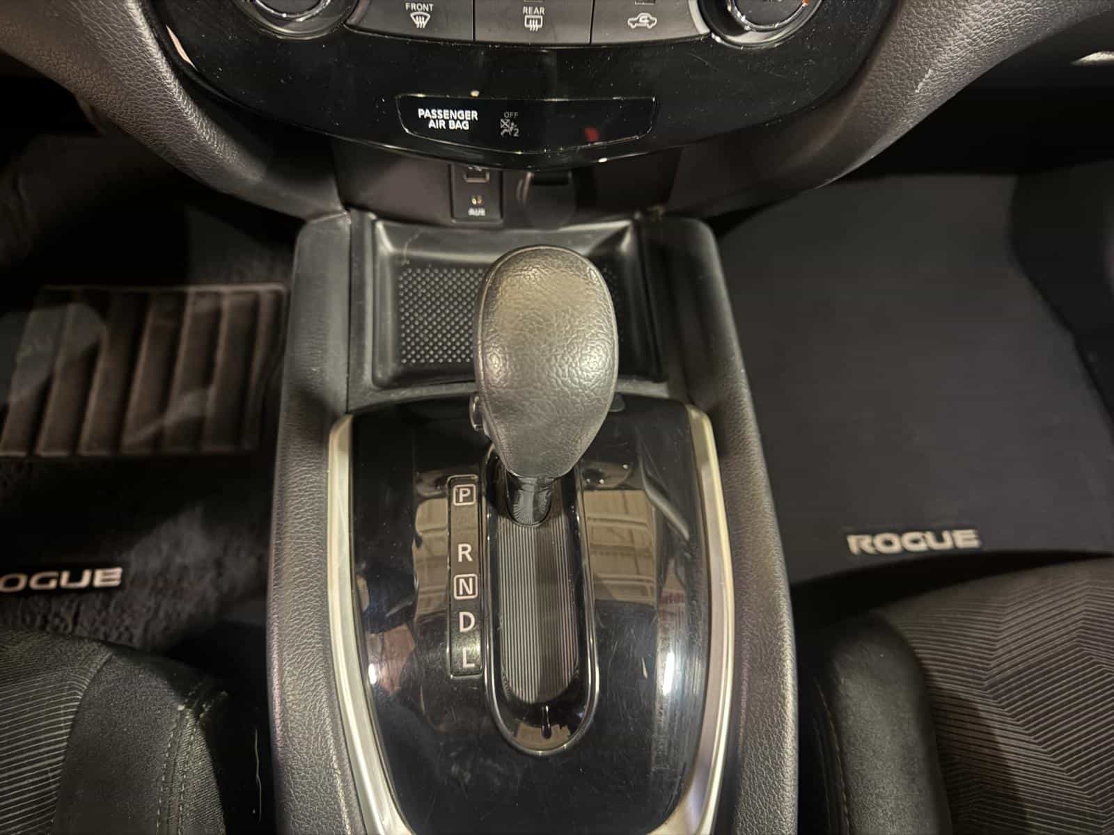 2016 Nissan ROGUE S/SL/SV SV - Image 13