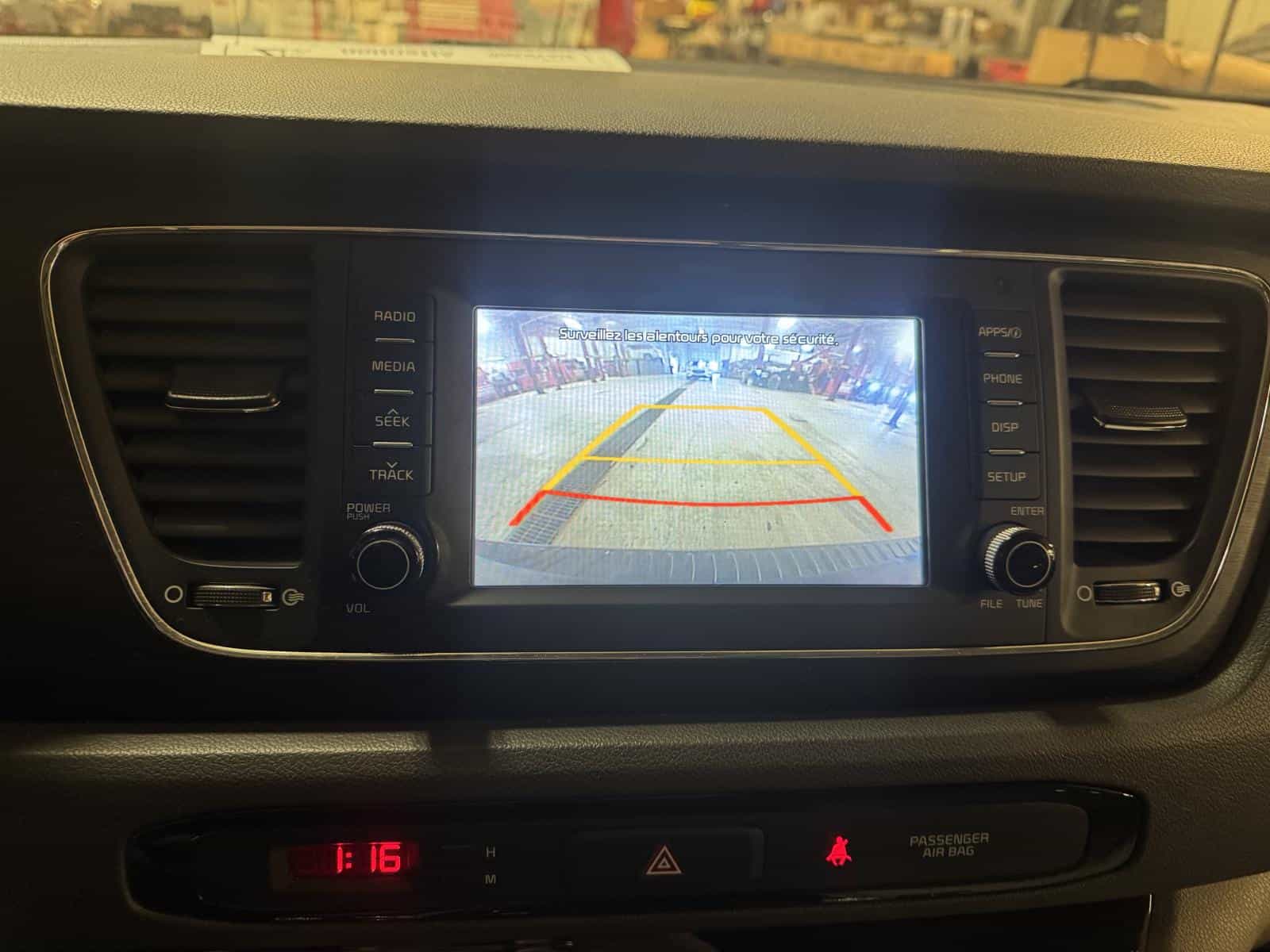 2018 Kia Sedona Lx LX - Image 13