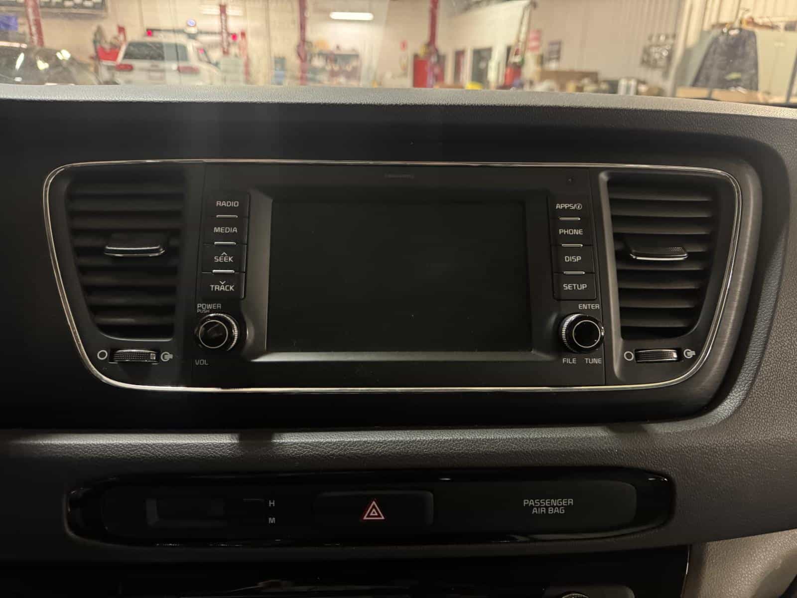 2018 Kia Sedona Lx LX - Image 10