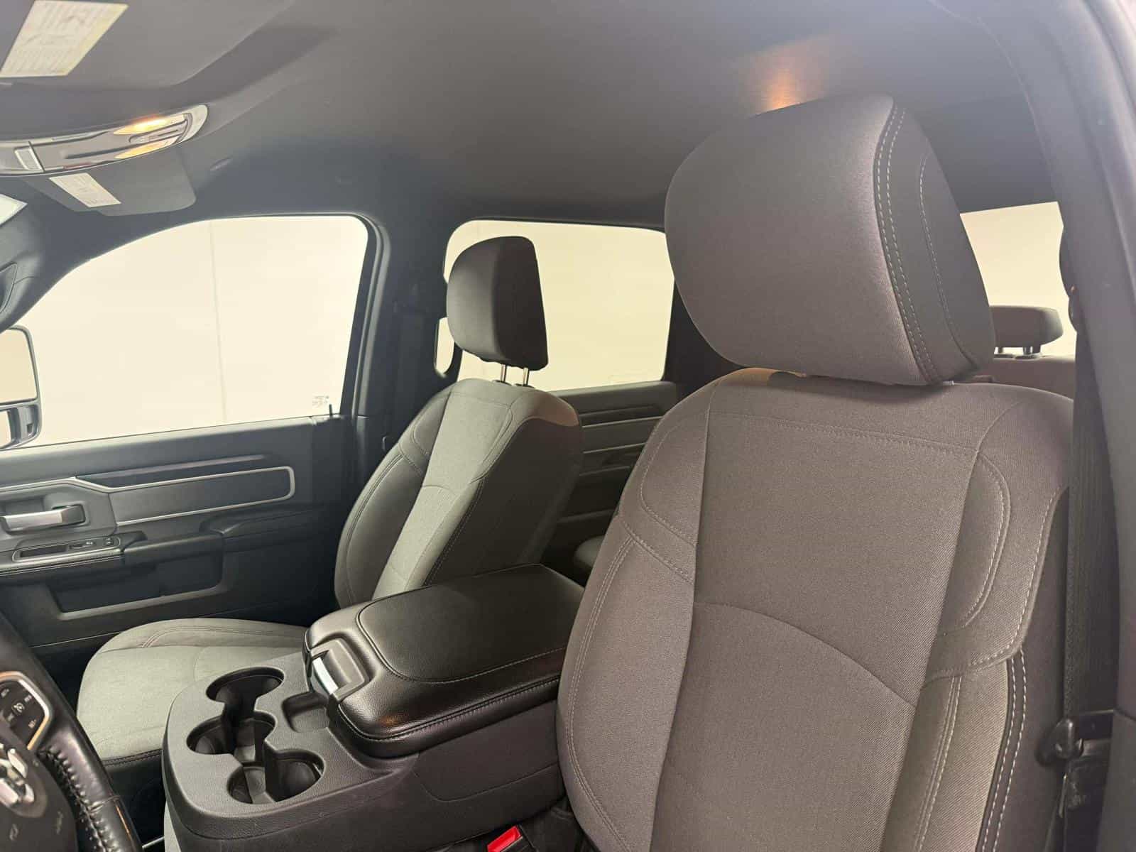 Image 11 RAM 2500 Big Horn 2023