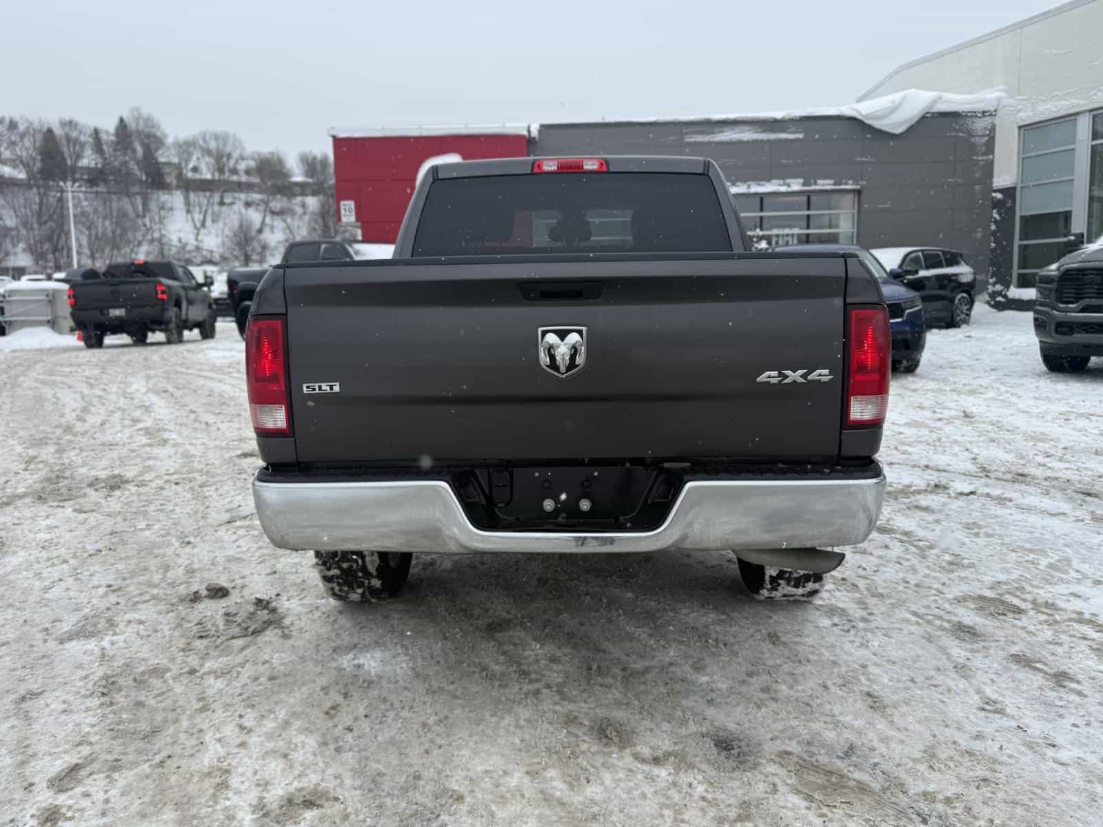 2023 RAM 1500 CLASSIC SLT SLT - Image 6