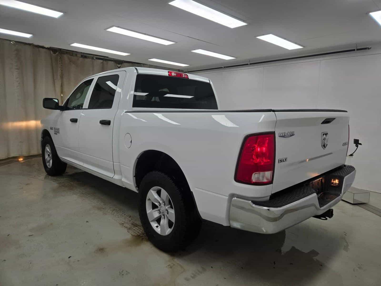 Image 5 RAM 1500 Classic SLT 2023