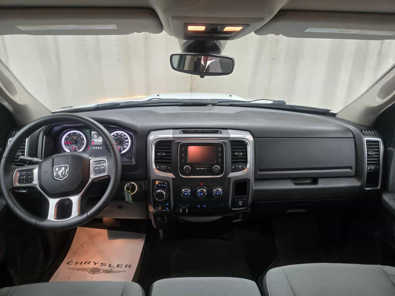 2023 RAM 1500 Classic SLT - Image 10