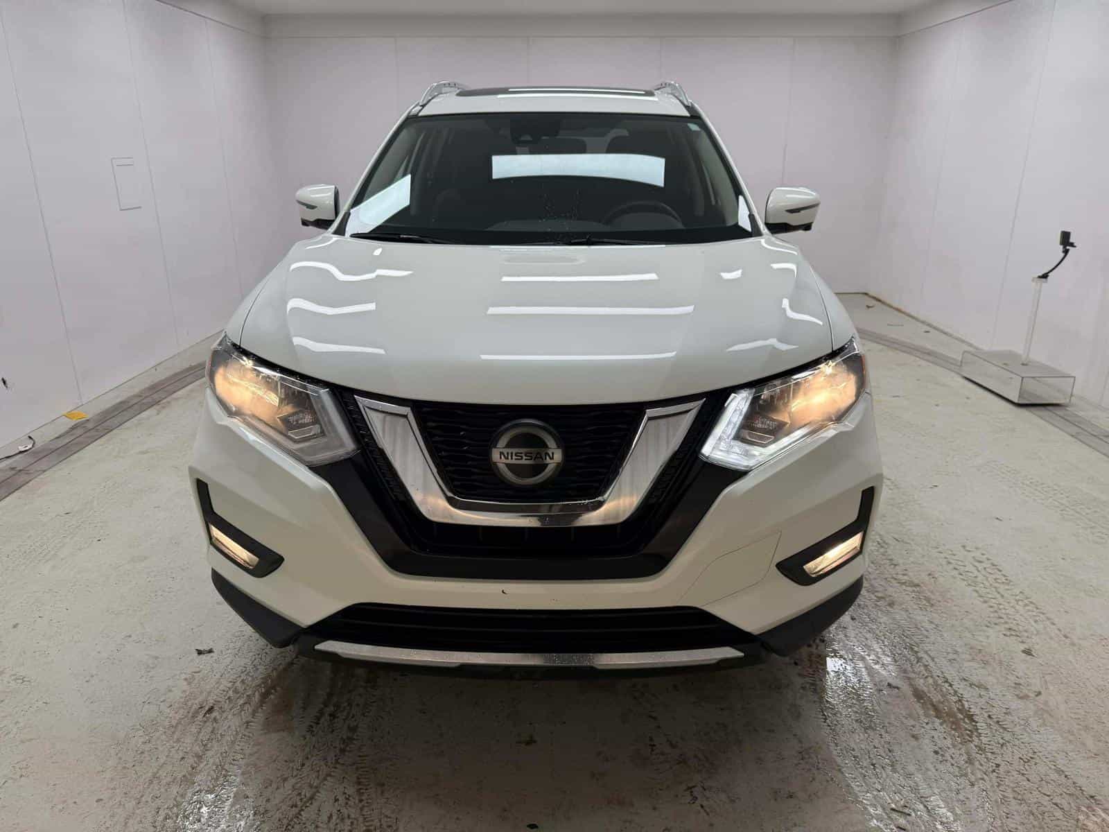 2020 Nissan ROGUE SV SV - Image 2