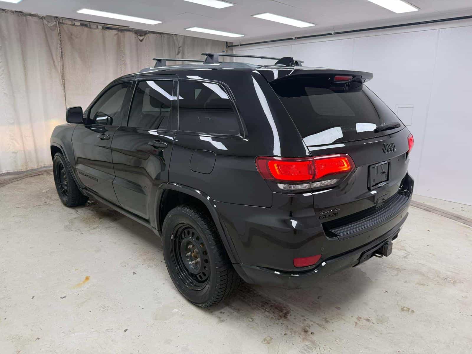 Image 5 Jeep GRAND CHEROKEE LAREDO/ALT Laredo 2018