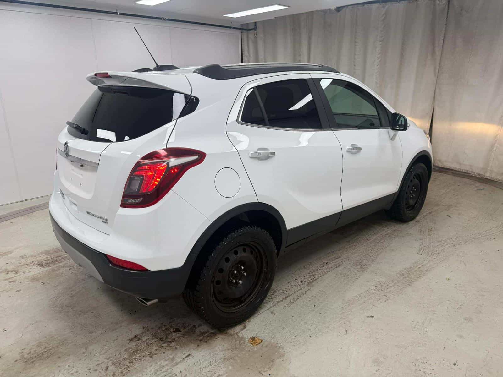 2017 Buick Encore Sport Touring - Image 4