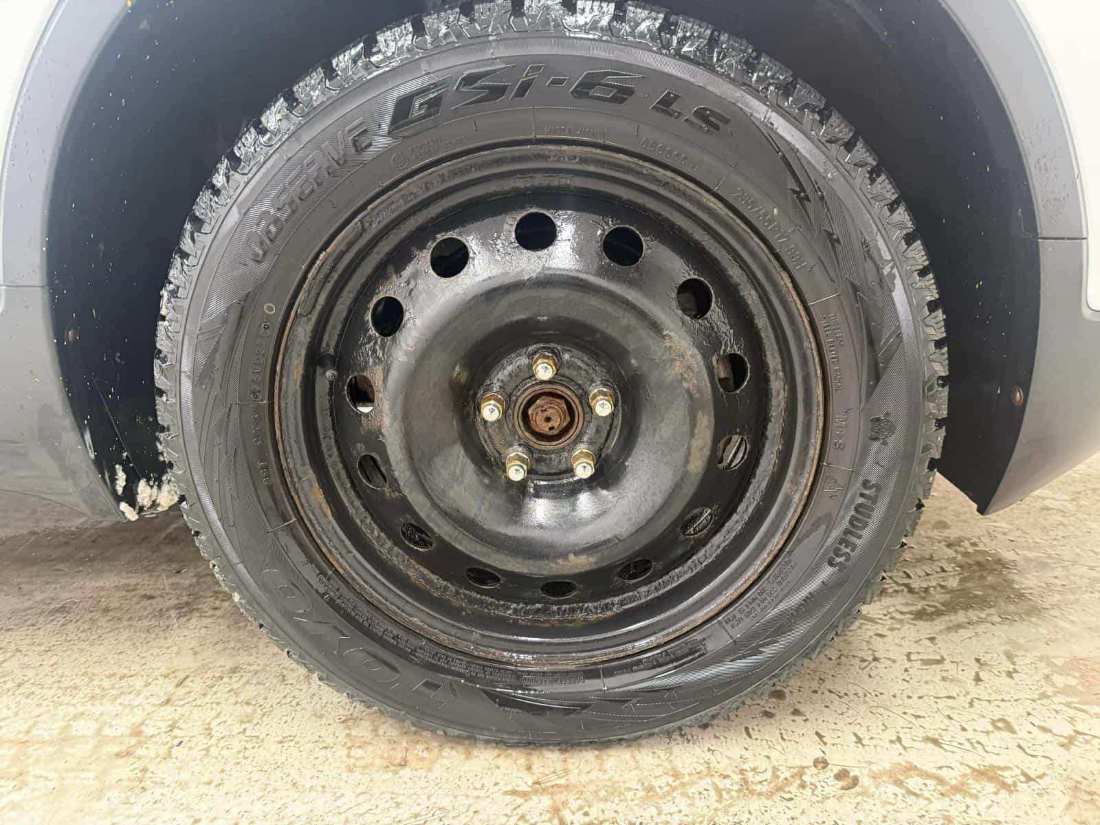 2017 Buick Encore Sport Touring - Image 7