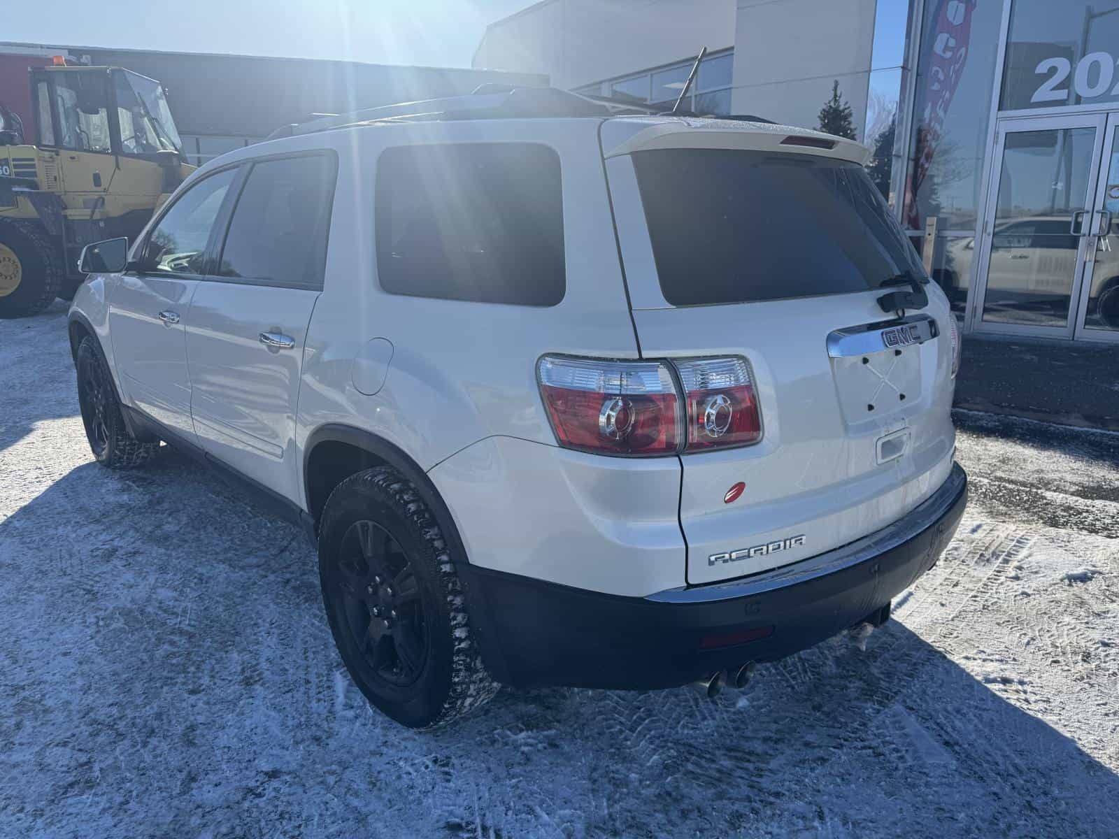 Image 3 GMC ACADIA SLE SLE 2010
