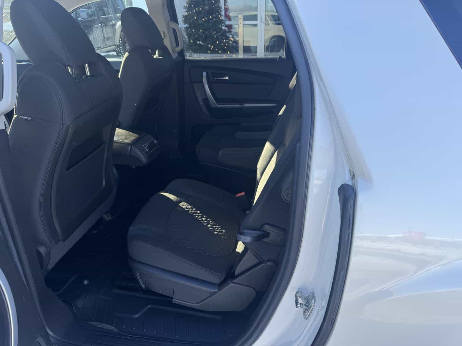 Image 7 GMC ACADIA SLE SLE 2010