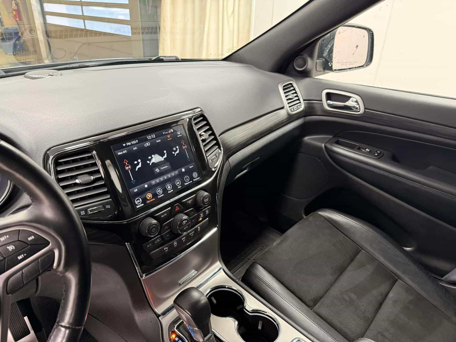 Image 14 Jeep GRAND CHEROKEE LAREDO Laredo 2021