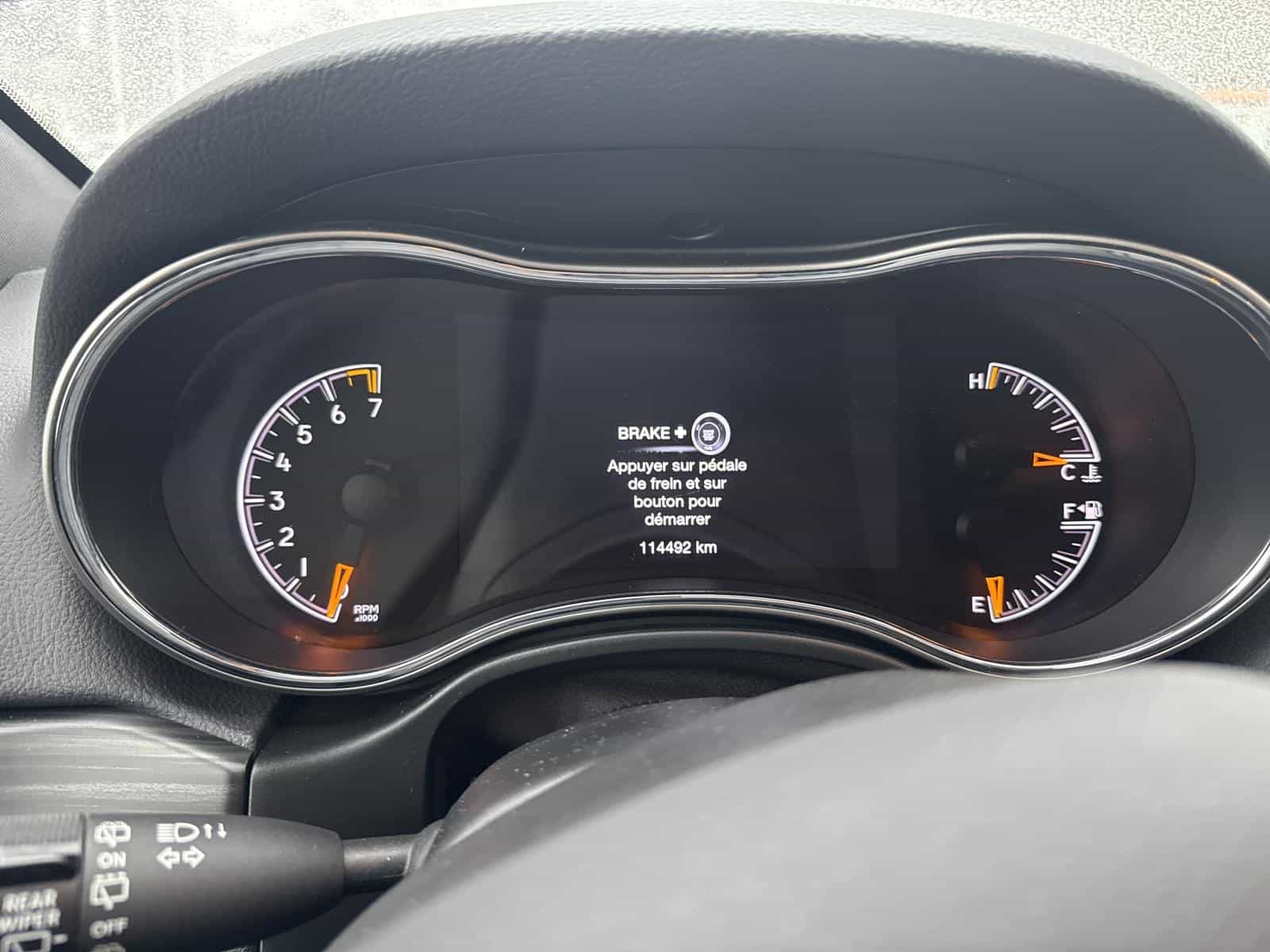 2020 Jeep GRAND CHEROKEE LAR/ALT Altitude - Image 14