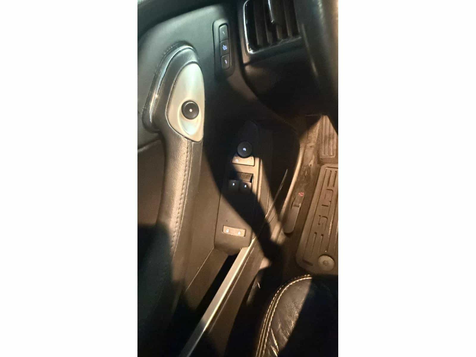 2011 Cadillac CTS Performance - Image 13