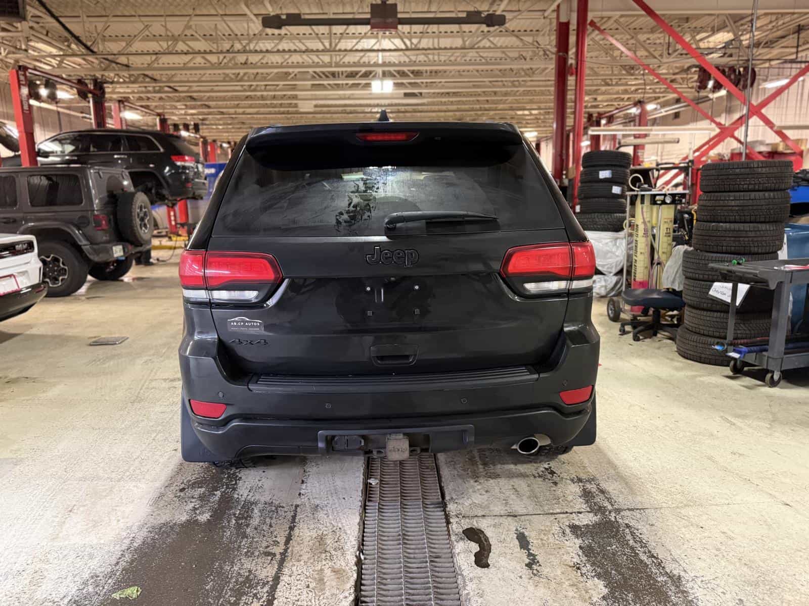 Image 6 Jeep GRAND CHEROKEE LAREDO Altitude 2021