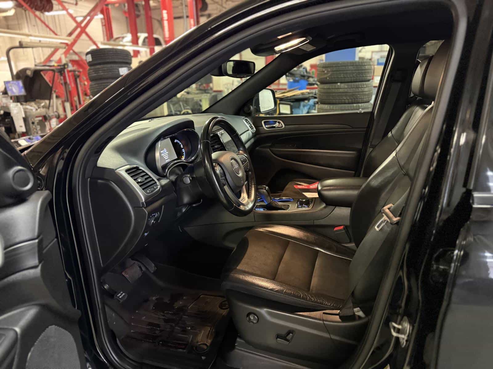 Image 11 Jeep GRAND CHEROKEE LAREDO Altitude 2021