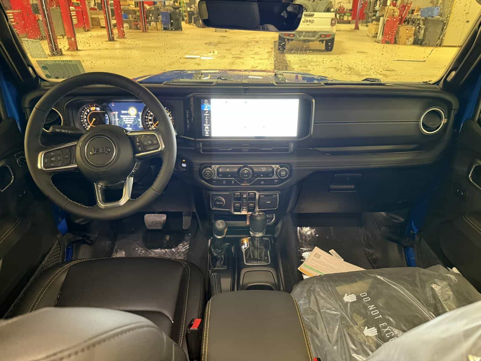 2026 Jeep Wrangler 4 Door Sahara - Image 7