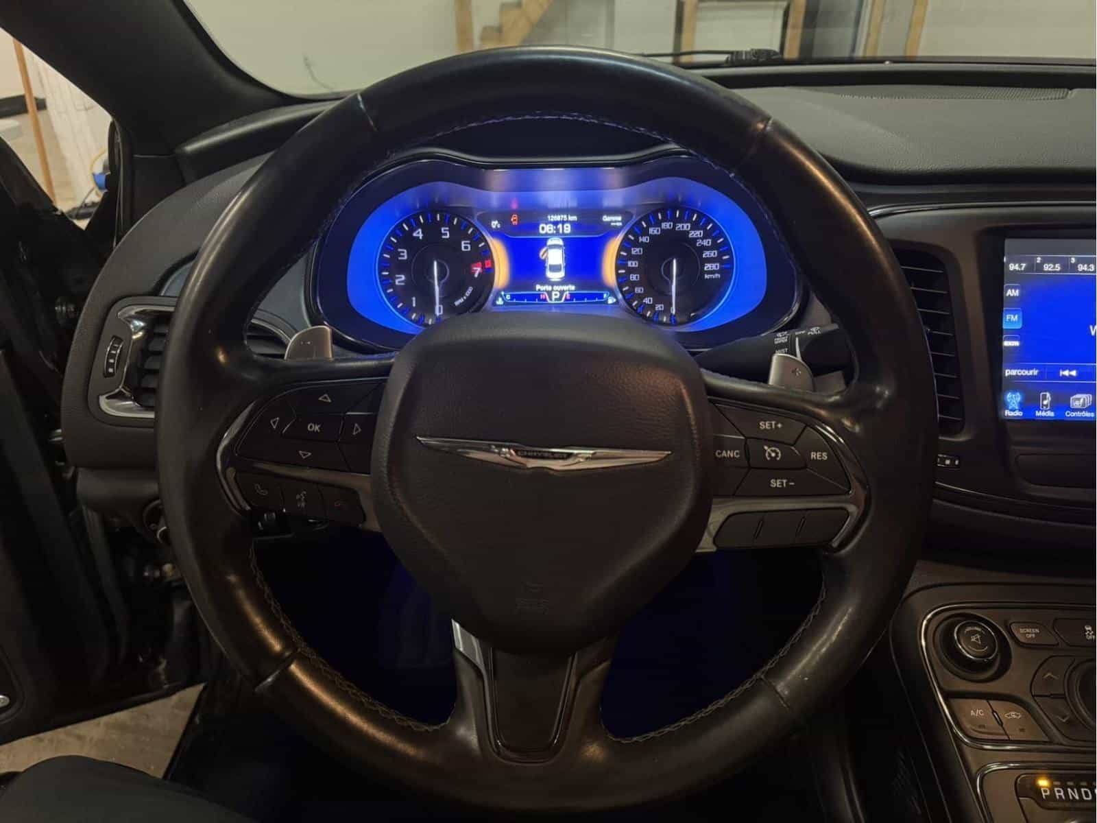 Image 10 Chrysler 200 S 2015