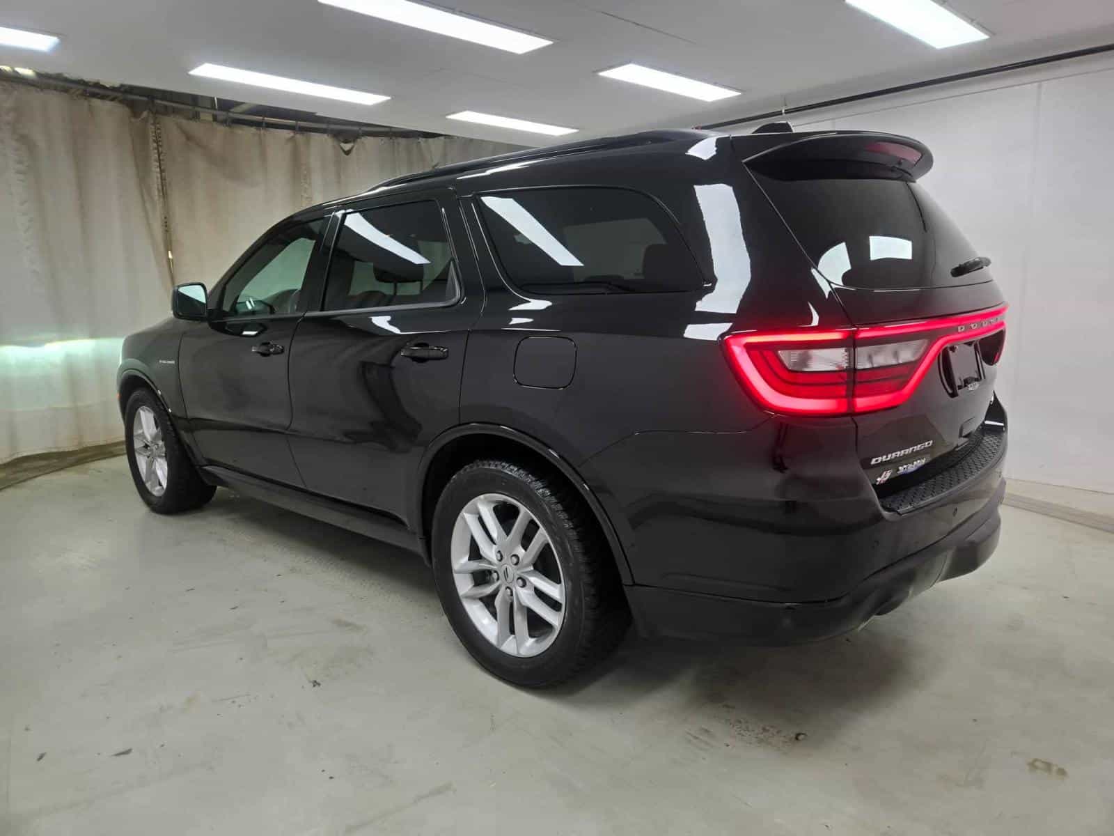 2025 Dodge Durango R/T - Image 6