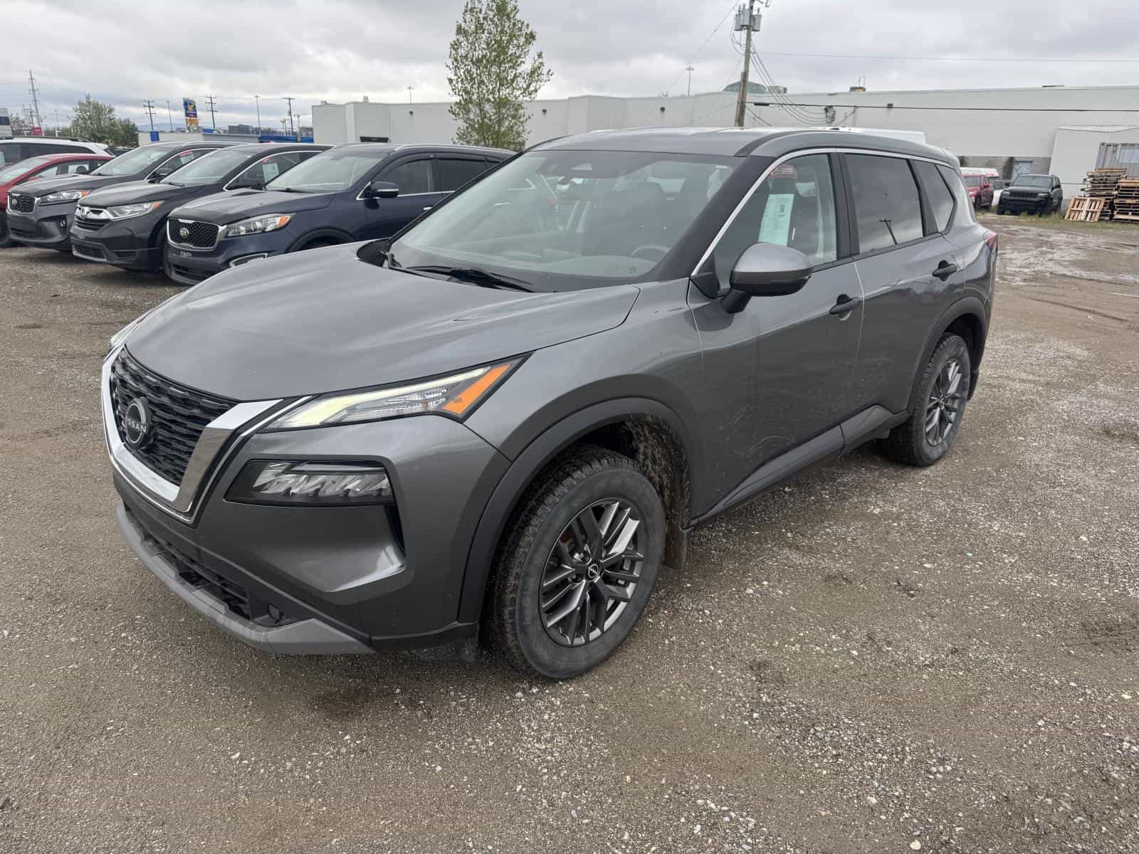 Image 1 Nissan Rogue S 2023
