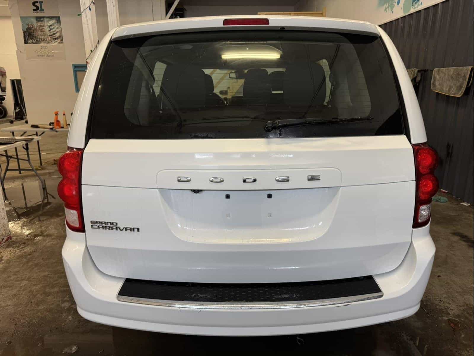 Image 5 Dodge GRAND CARAVAN SE SE 2020