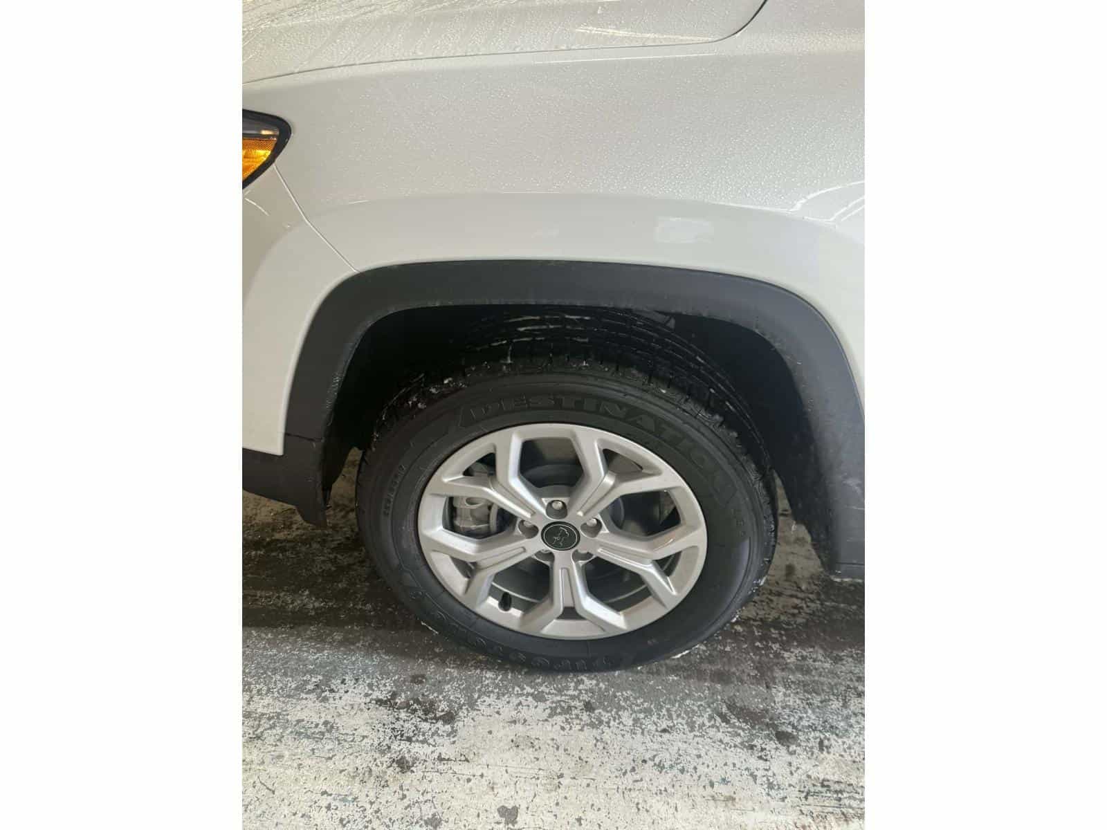 2025 Jeep Compass Sport - Image 5