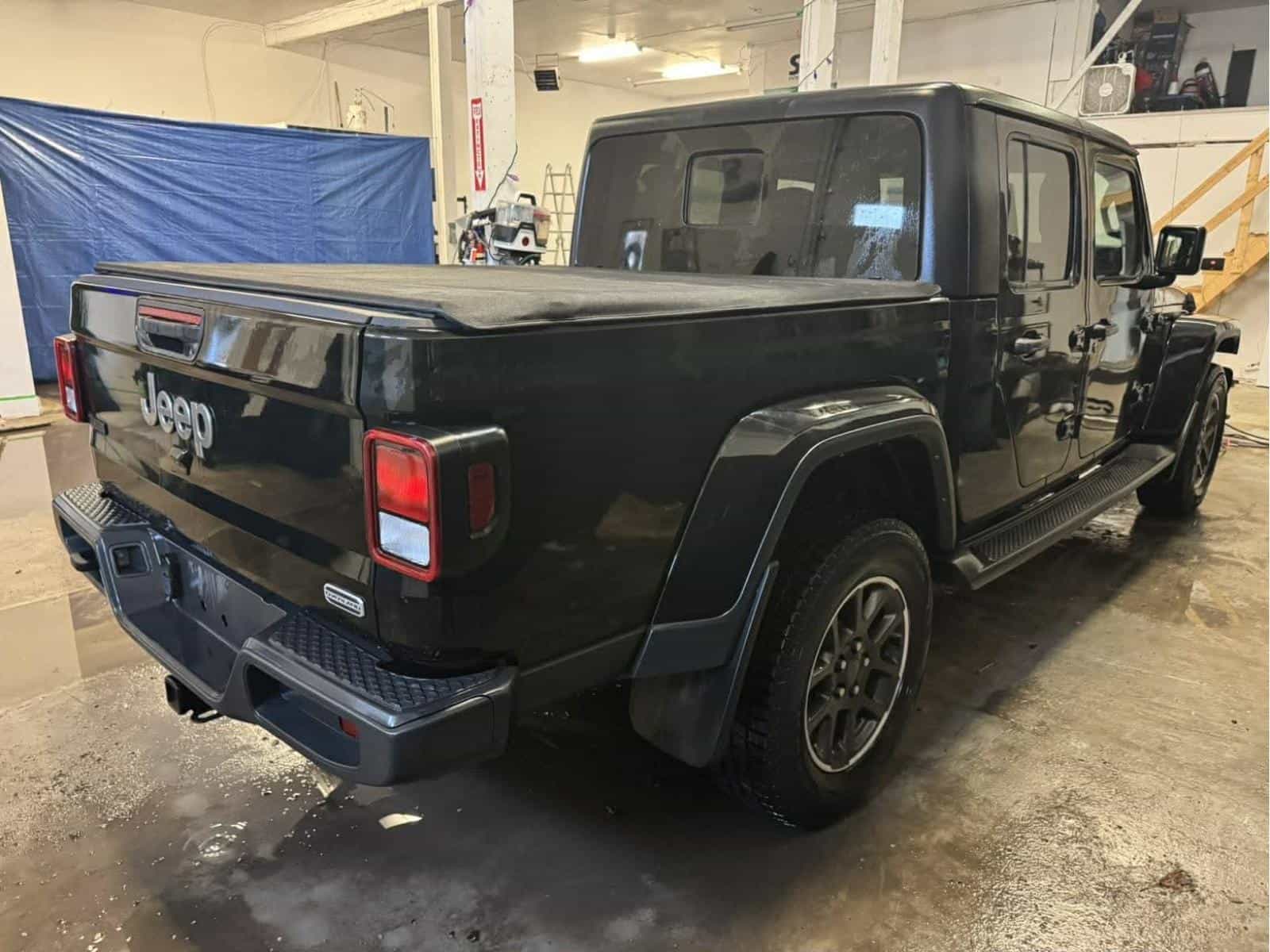 Image 3 Jeep Gladiator Overland 2022