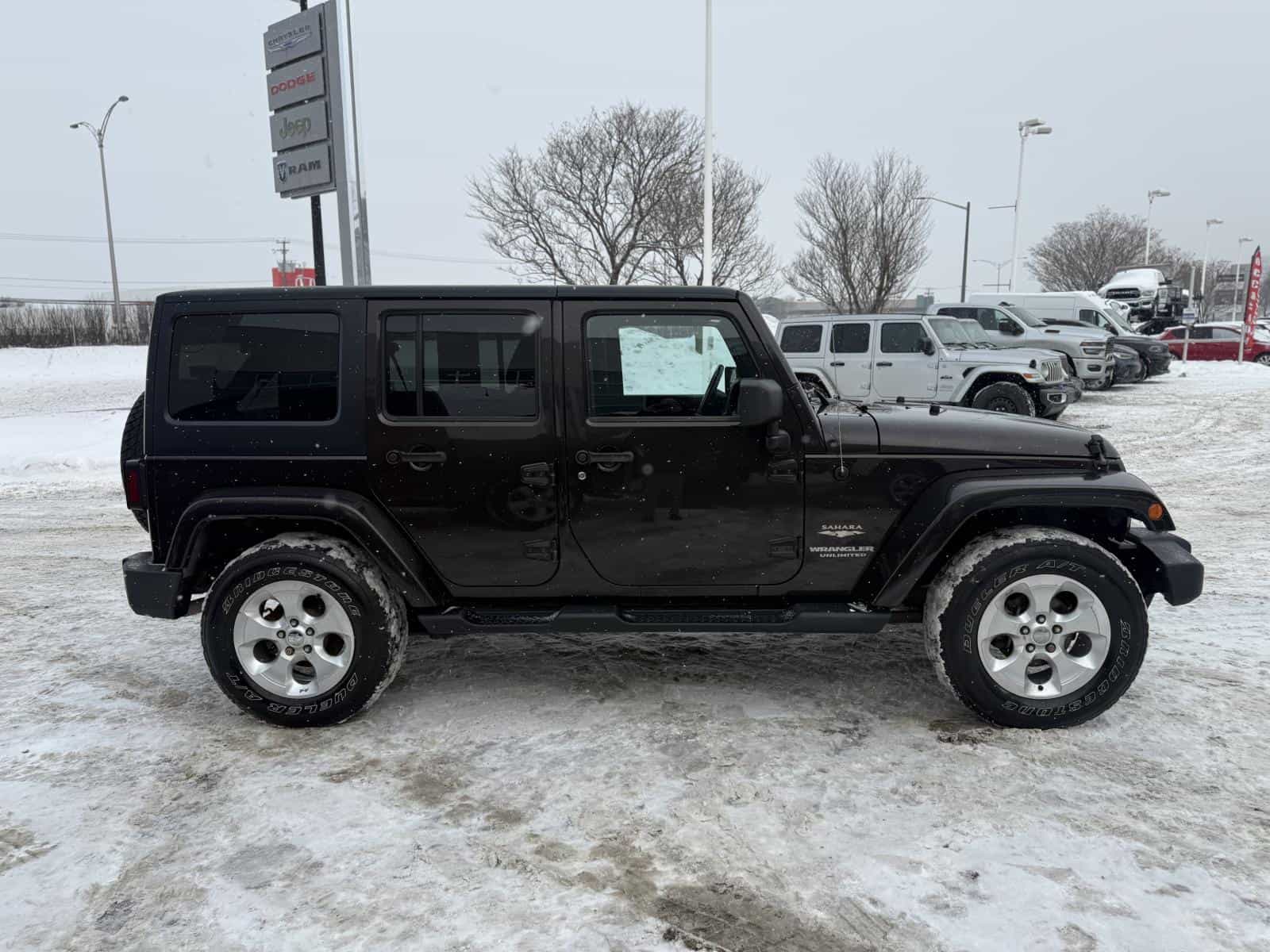 2013 Jeep WRANGLER UNLIMITED SAHARA Unlimited Sahara - Image 4