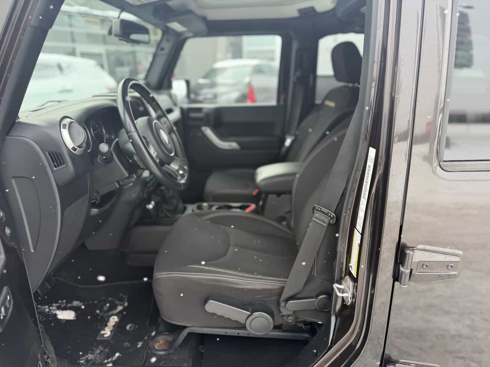 2013 Jeep WRANGLER UNLIMITED SAHARA Unlimited Sahara - Image 10