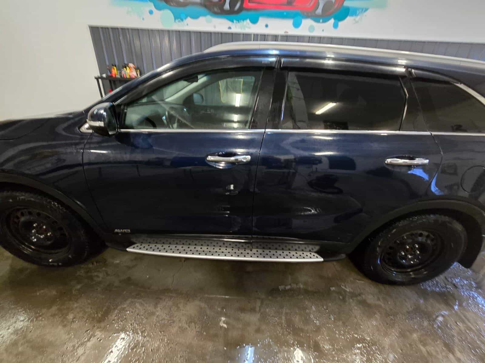 2017 Kia Sorento LX Turbo - Image 3