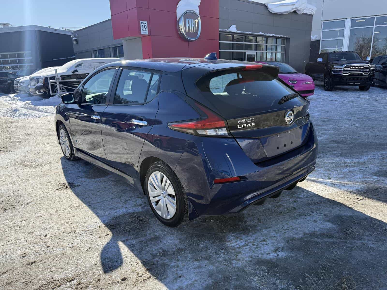 2019 Nissan LEAF S S - Image 8