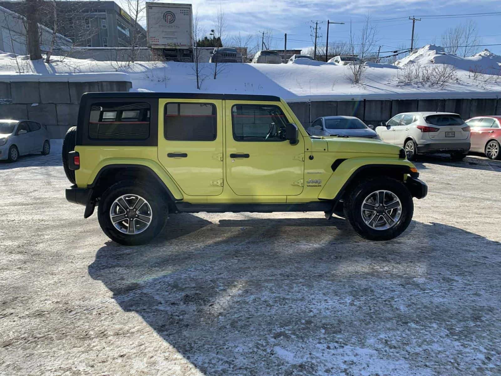 Image 3 Jeep Wrangler Sahara 2023