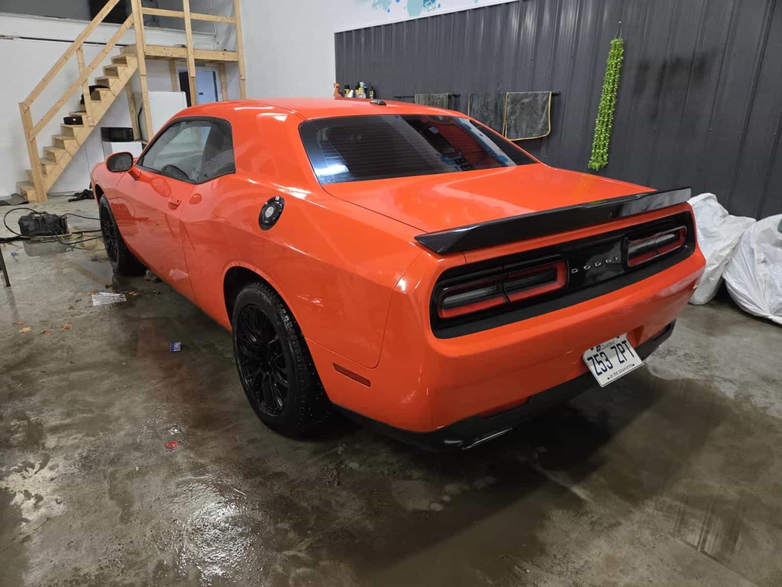 Image 4 Dodge Challenger SXT 2018