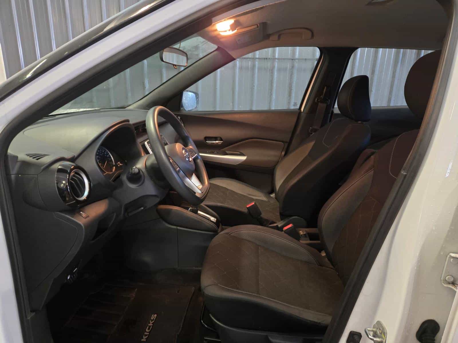 Image 11 Nissan KICKS S/SR/SV SV 2018