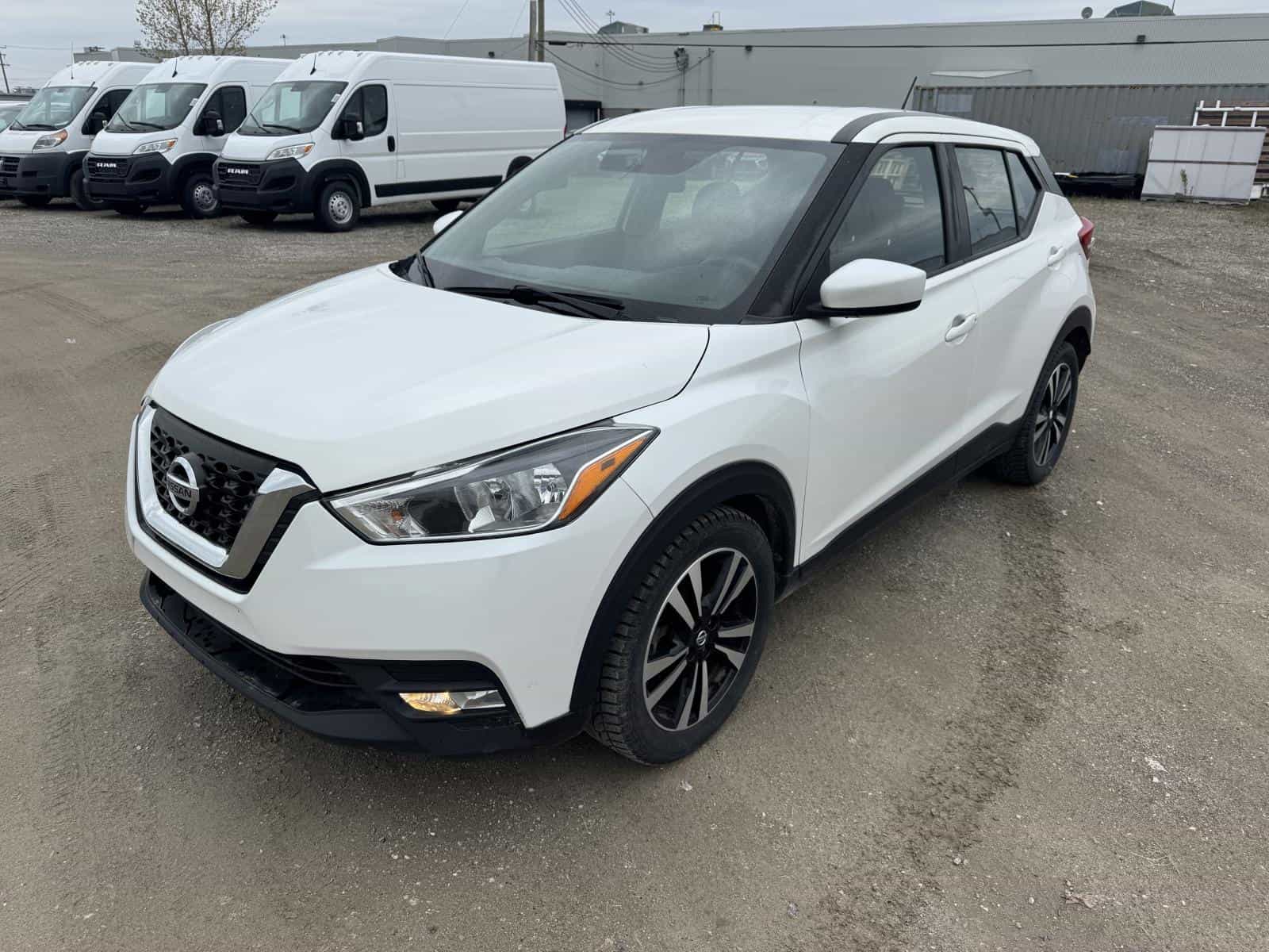 Image 1 Nissan Kicks SV 2018