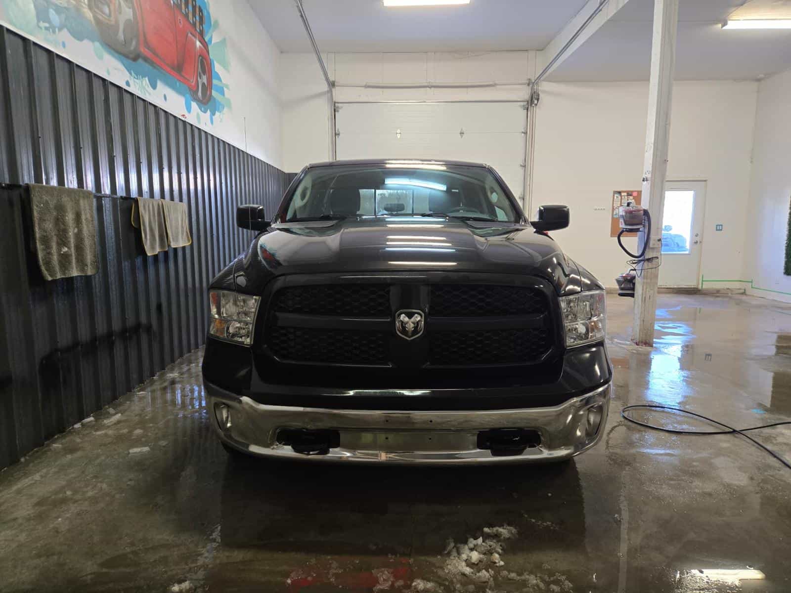 Image 2 RAM 1500 Outdoorsman 2017