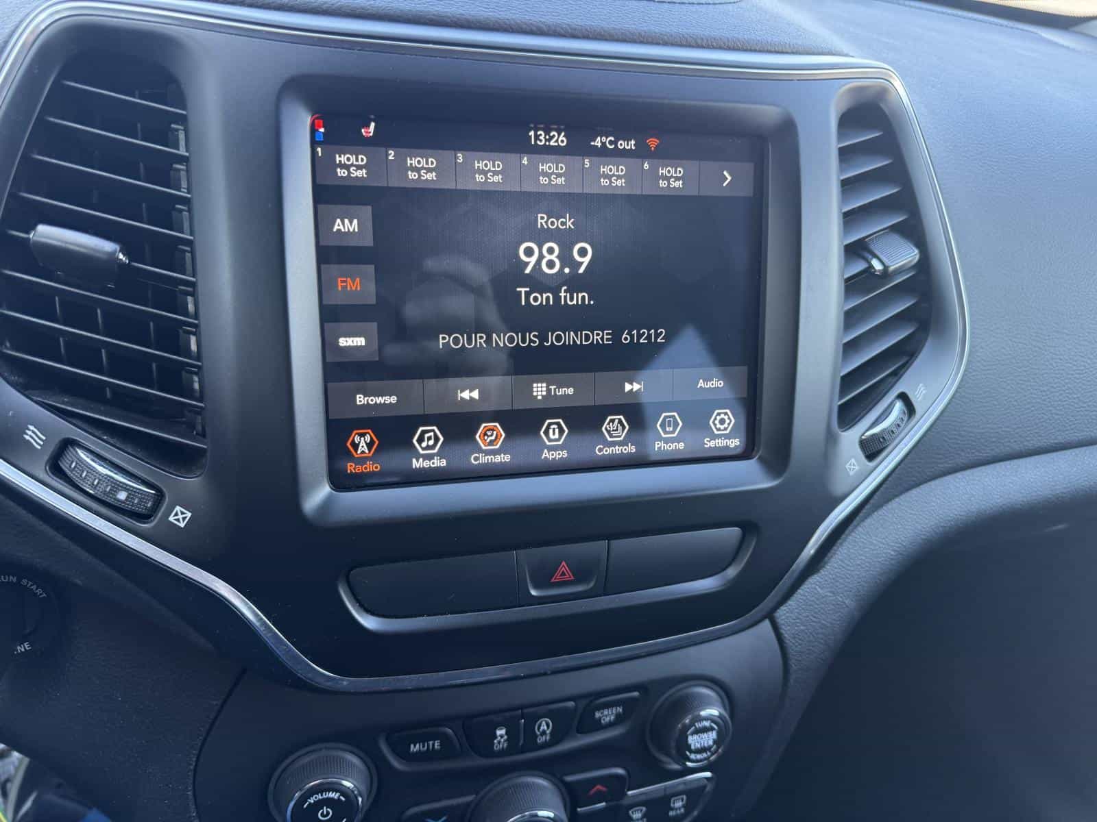 Image 16 Jeep Cherokee Sport Sport 2022