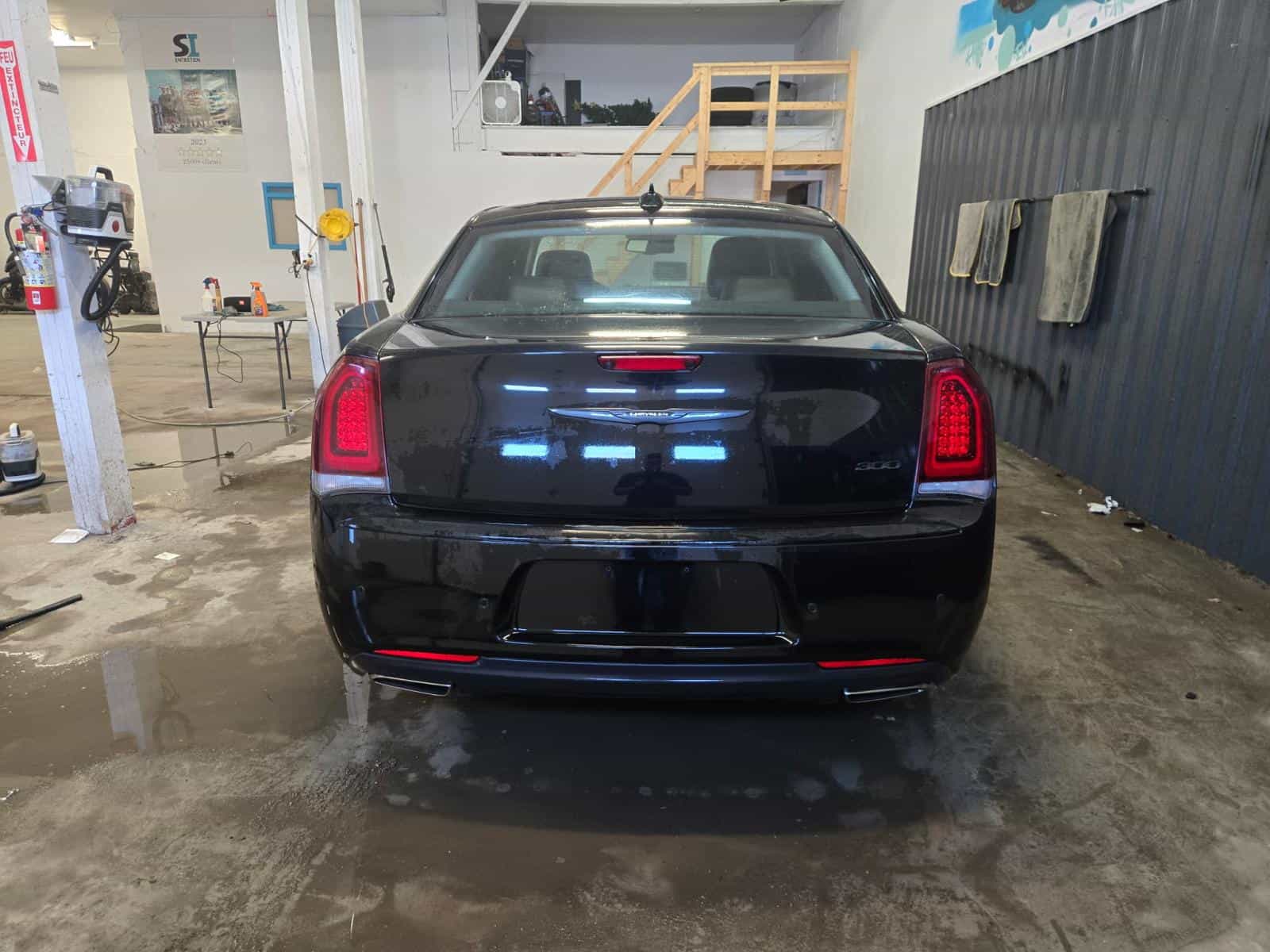 Image 5 Chrysler 300 Touring L Touring L 2022