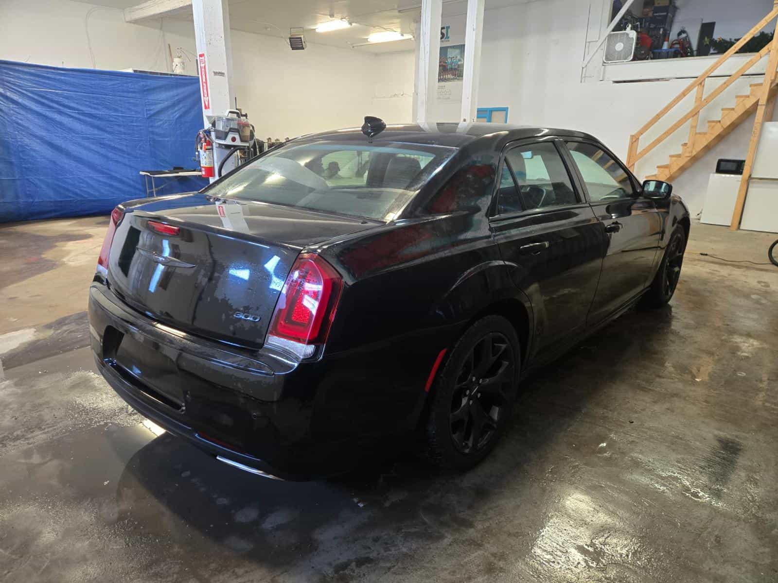 Image 4 Chrysler 300 Touring L Touring L 2022