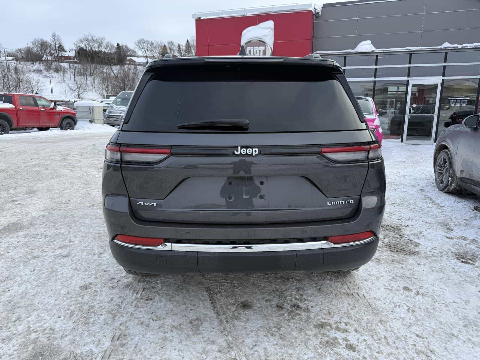 Image 5 Jeep Grand Cherokee Limited Limited 2024