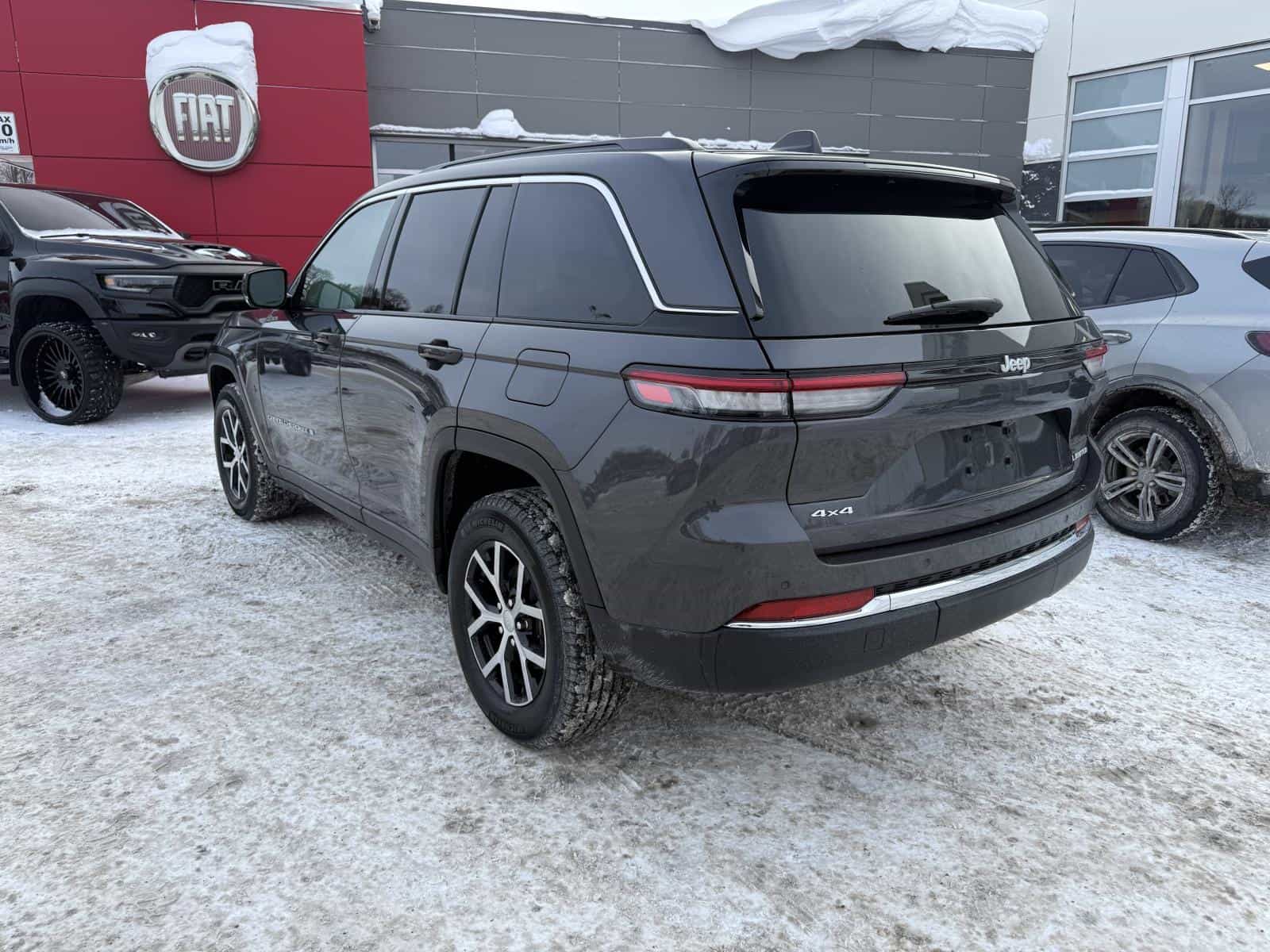 Image 6 Jeep Grand Cherokee Limited Limited 2024