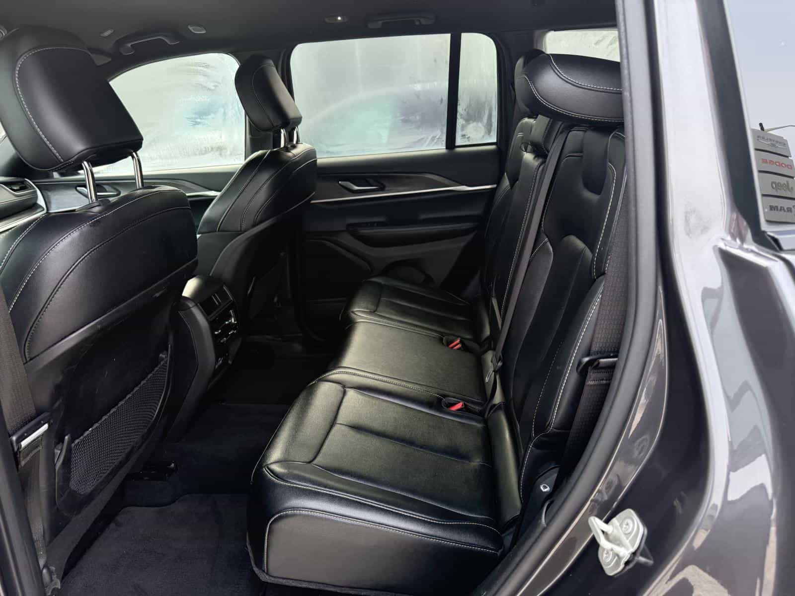 Image 12 Jeep Grand Cherokee Limited Limited 2024