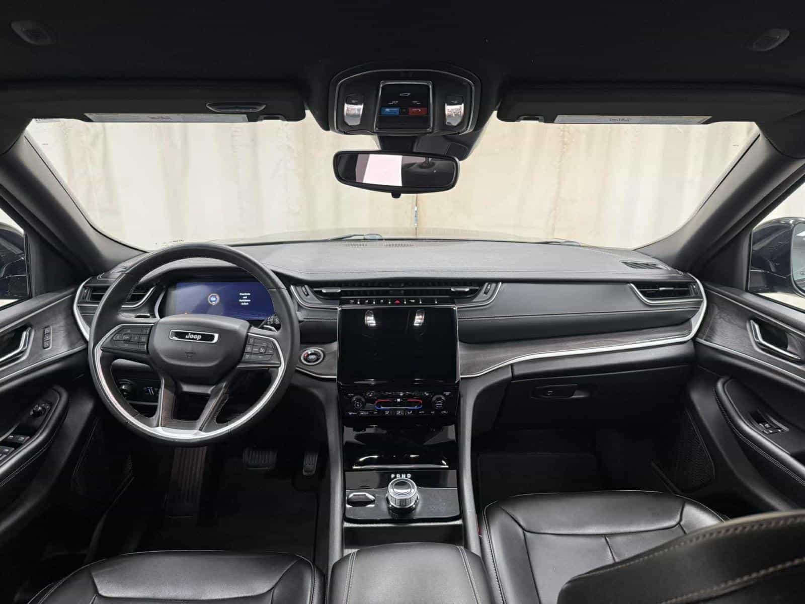 Image 9 Jeep Grand Cherokee Limited 2024