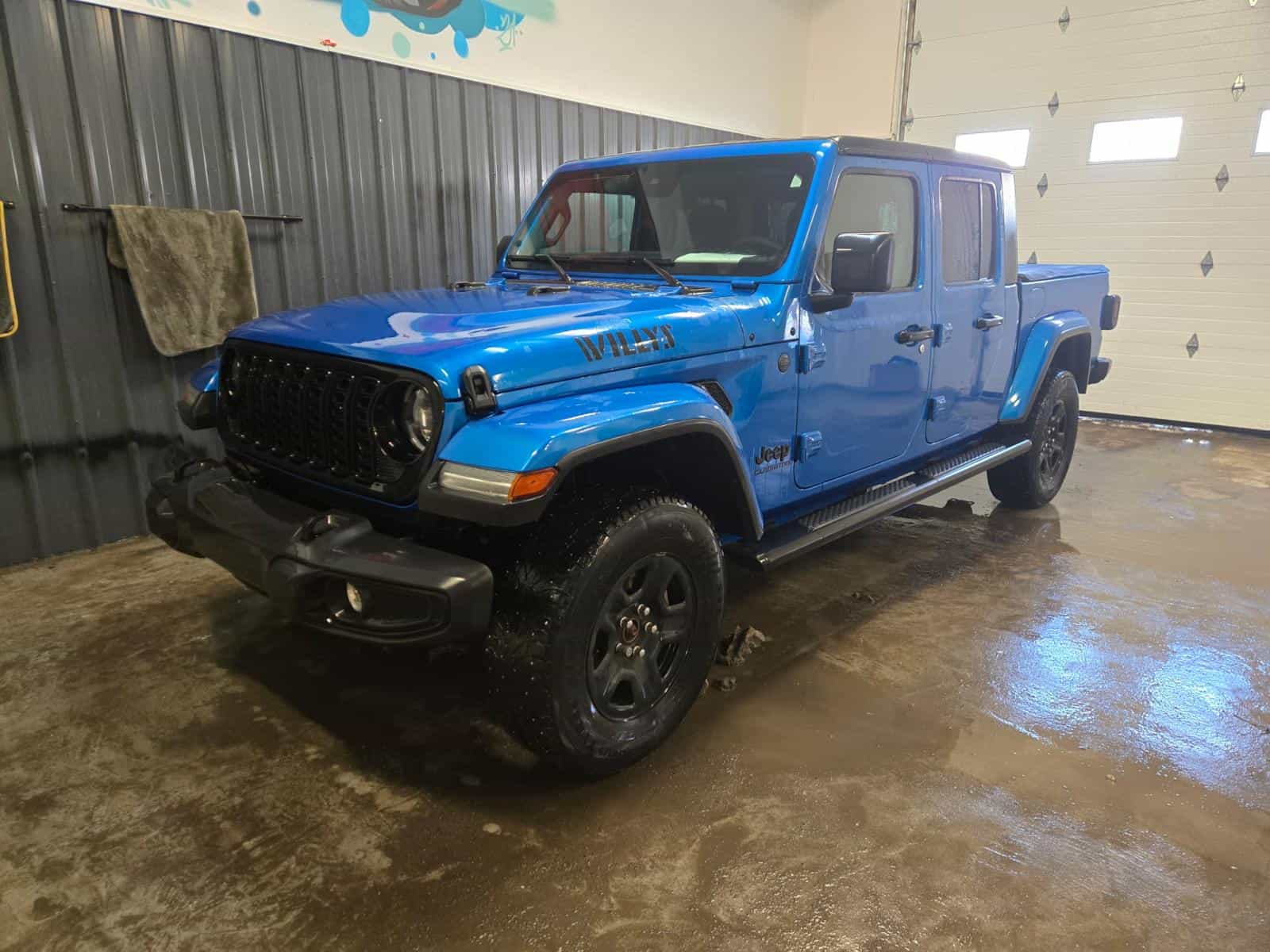 Image 1 Jeep Gladiator Willys 2025