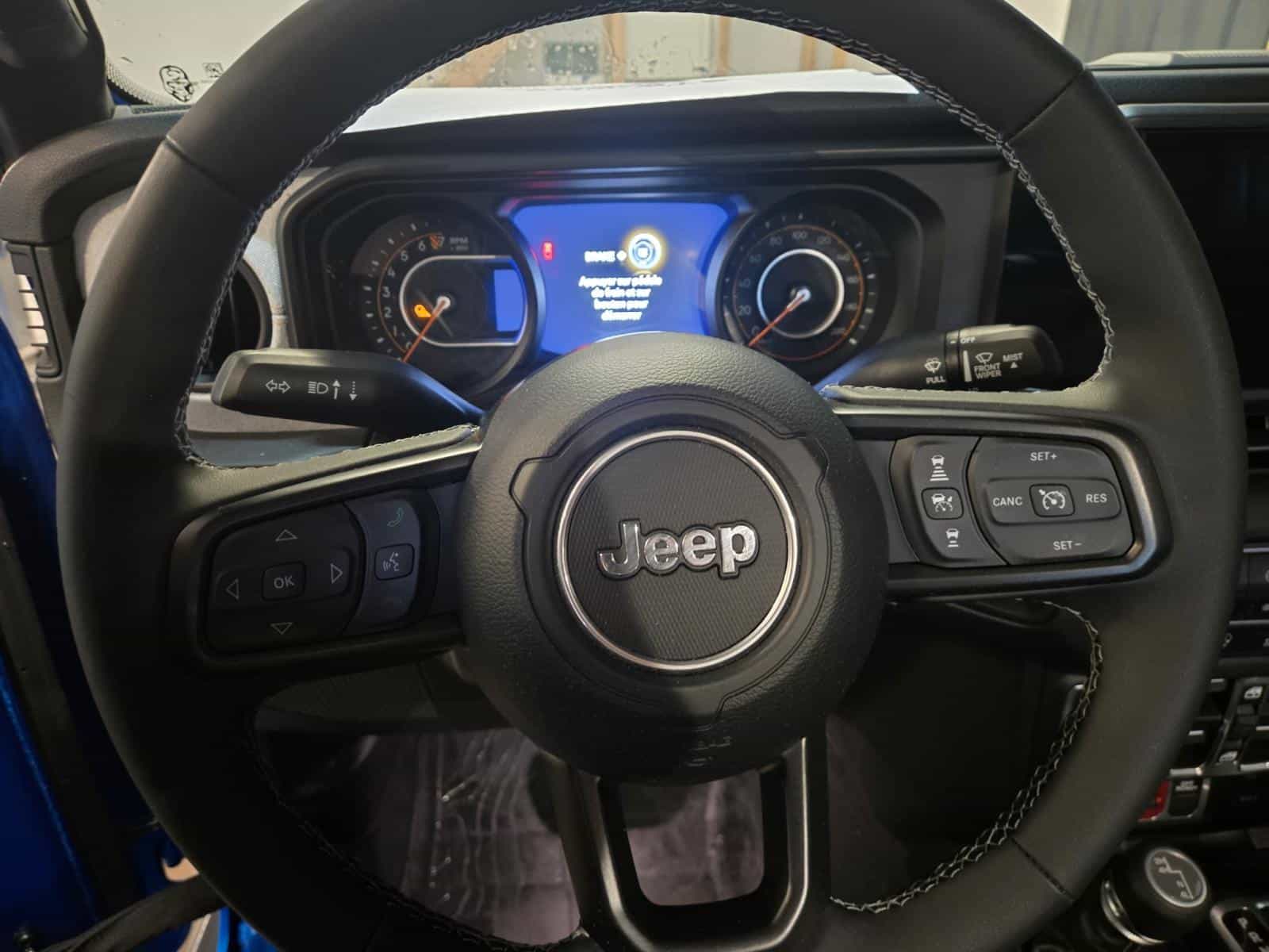 Image 13 Jeep Gladiator Willys 2025